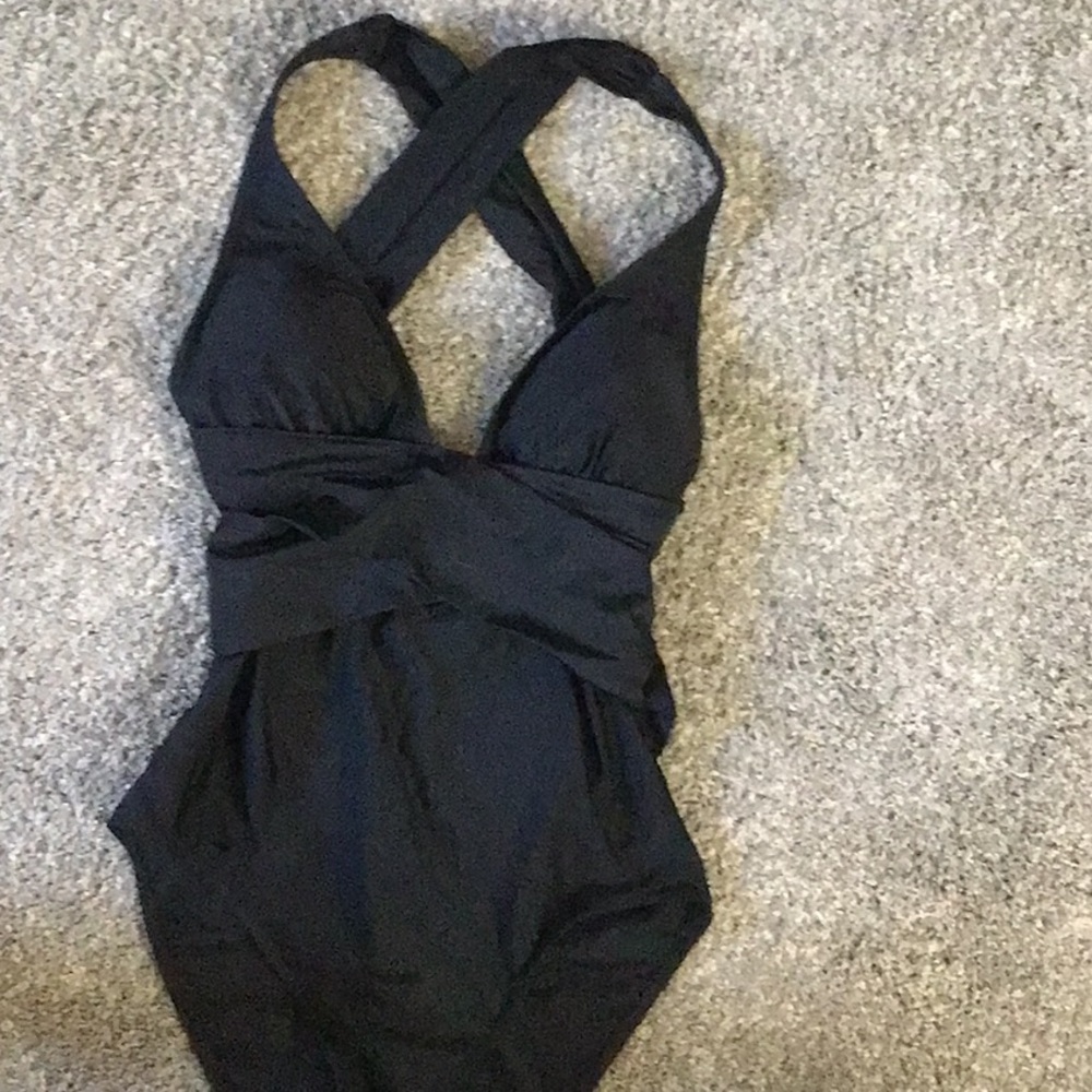 Women’s one piece black wrap bathing suit sz L